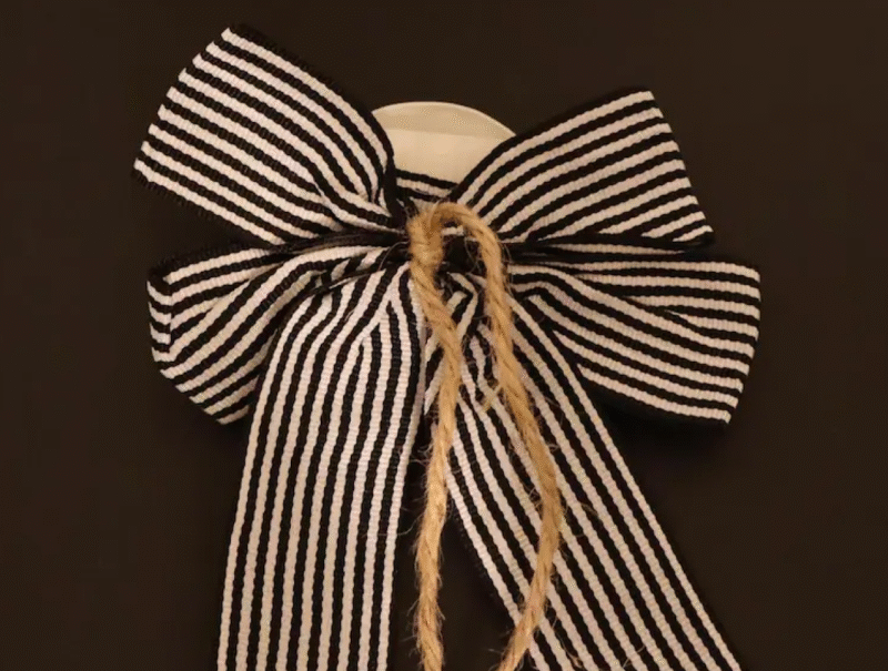 mini_skull_topper_back